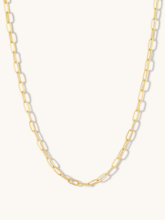 laura-delicate-paperclip-chain-necklace