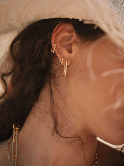 MINI-GOLD-DELICATE-BEADED-HUGGIE