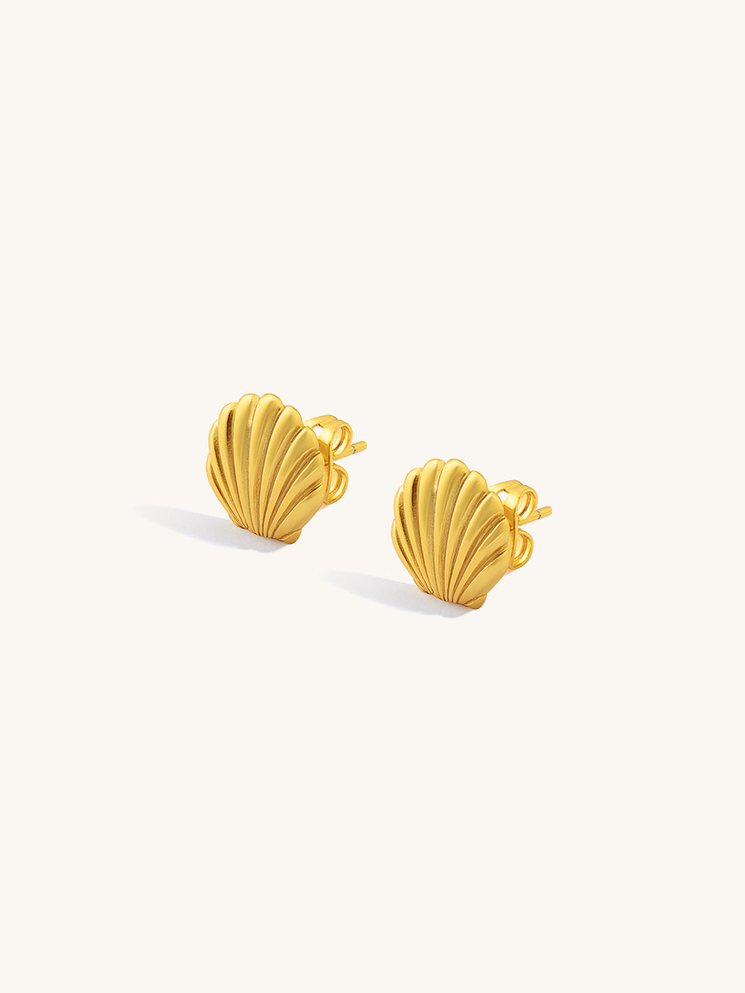 SEASHELL_STUDS
