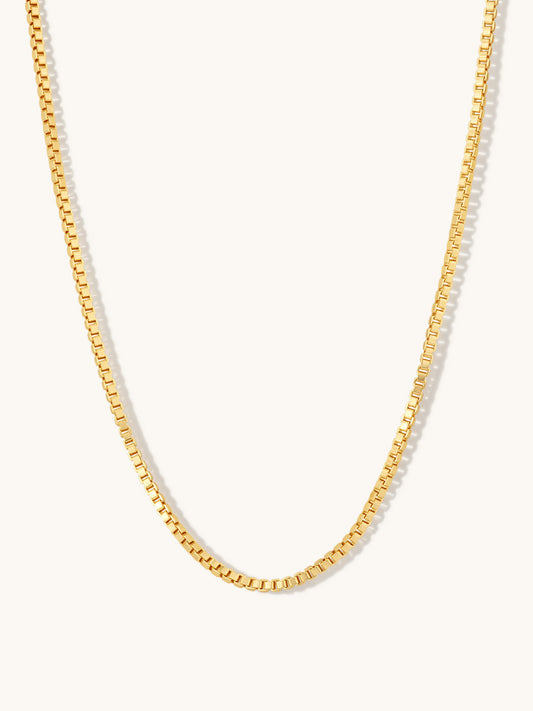 bailey-box-chain-necklace-flat