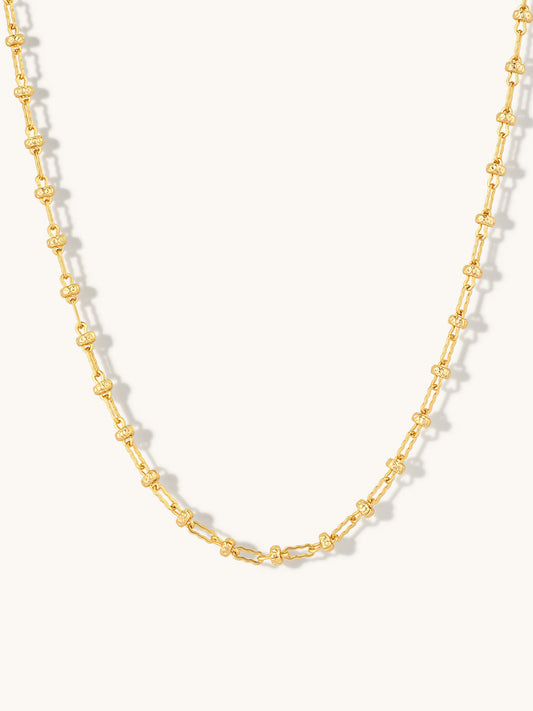 callie-delicate-chain-necklace_flat