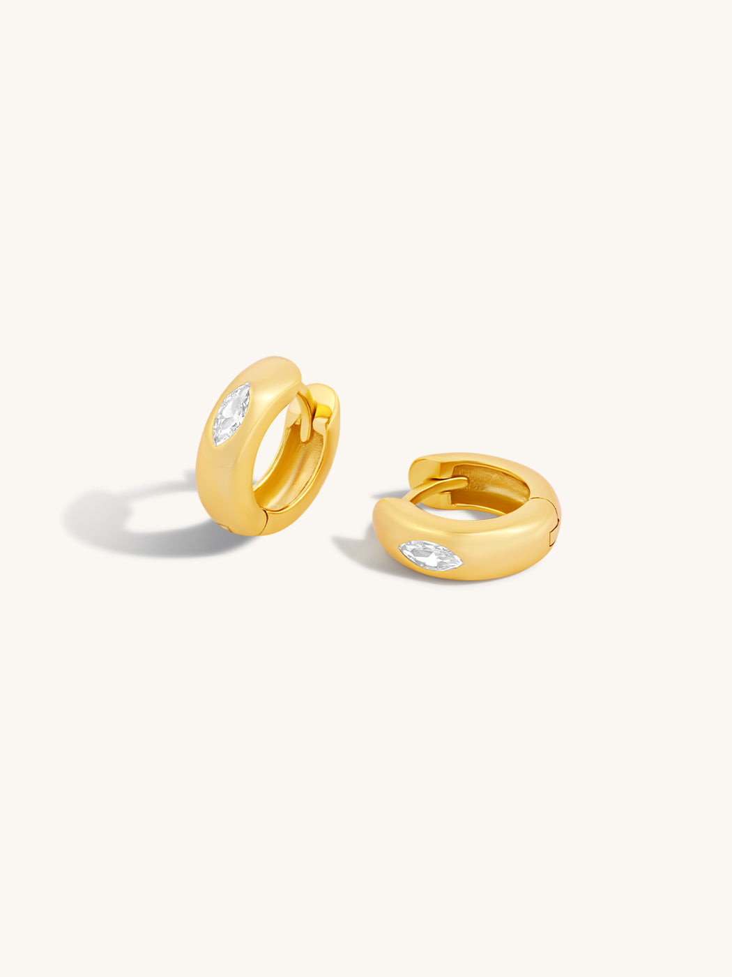 comet-diamante-chubby-mini-hoops