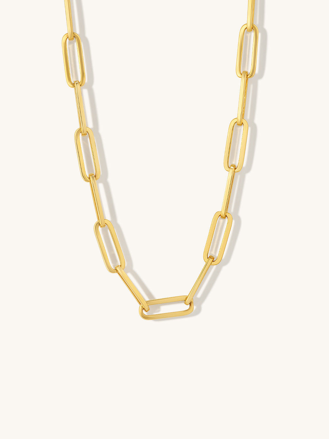 lucy-statement-oval-chain