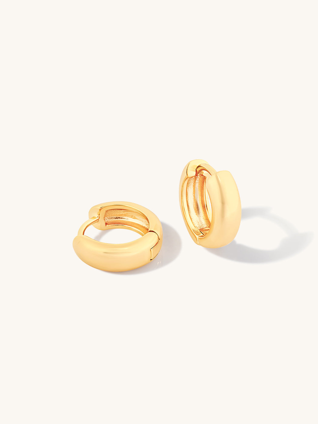 rico-mini-chubby-hoops-flat