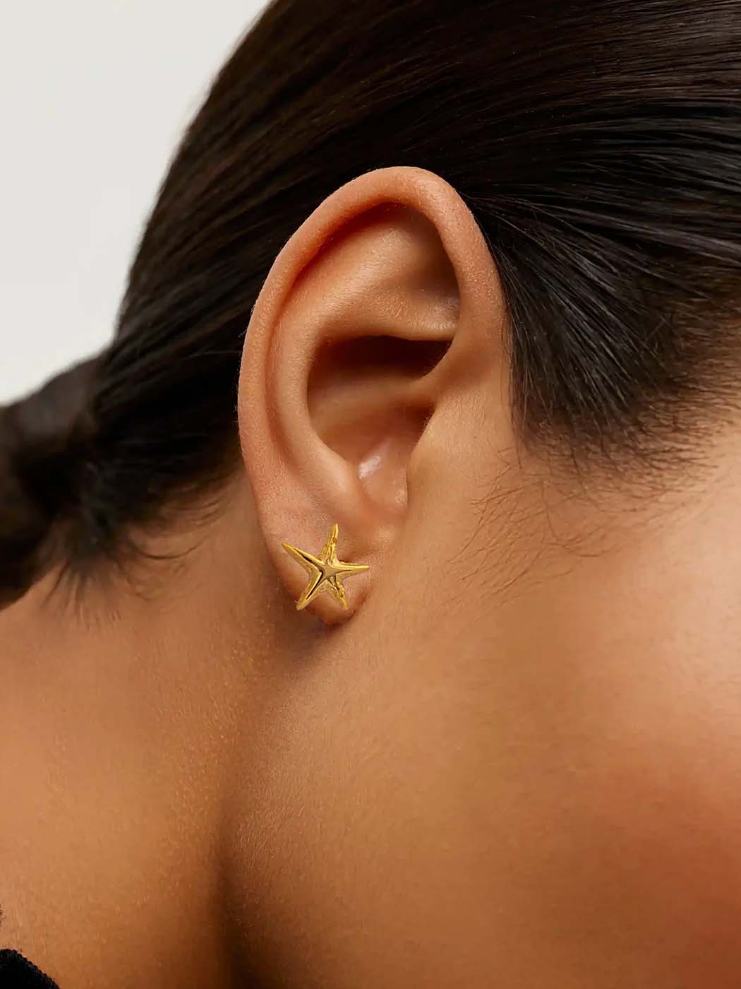 starfish-studs-on-body