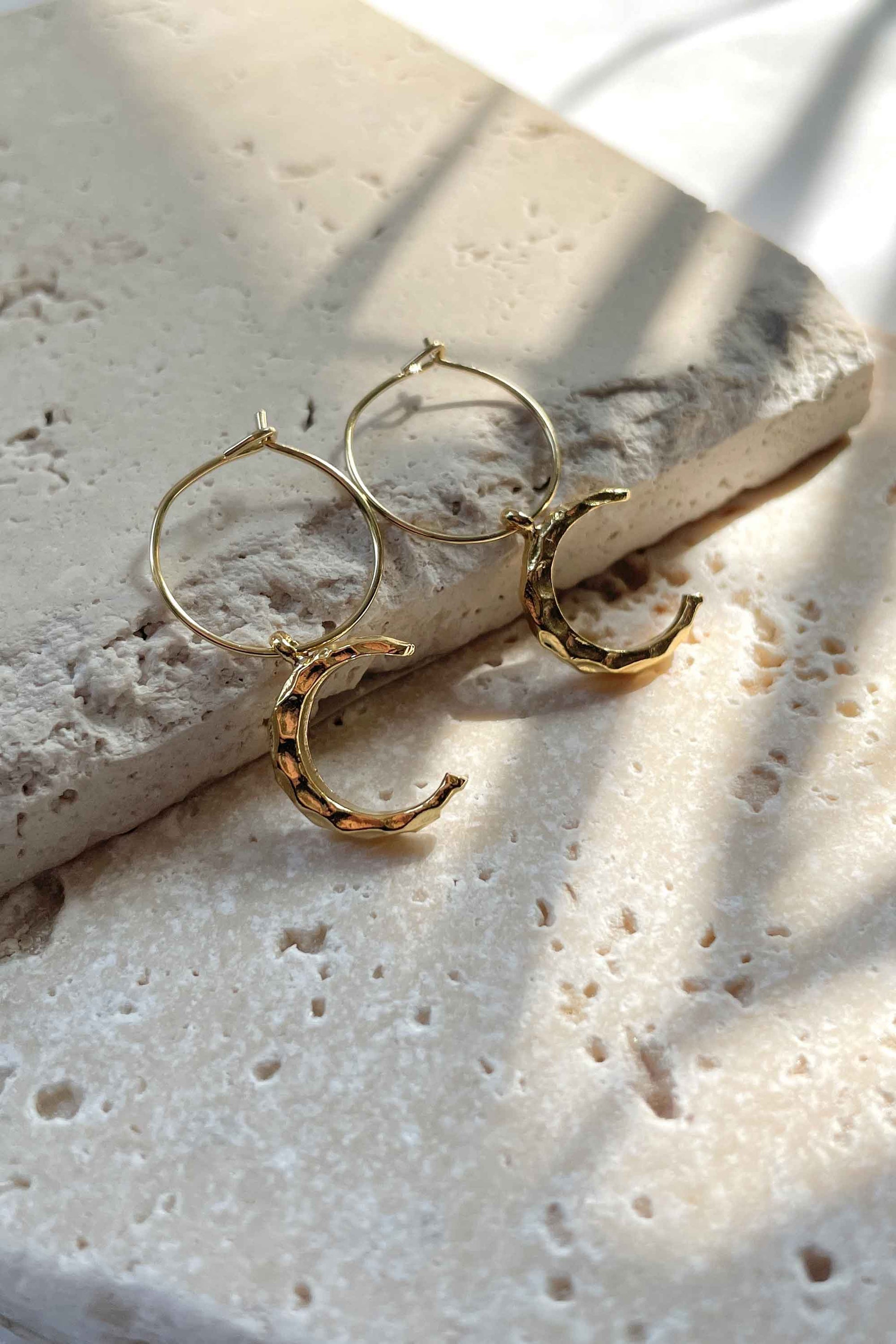 crescent-moon-hammered-pendant-hoop-earrings